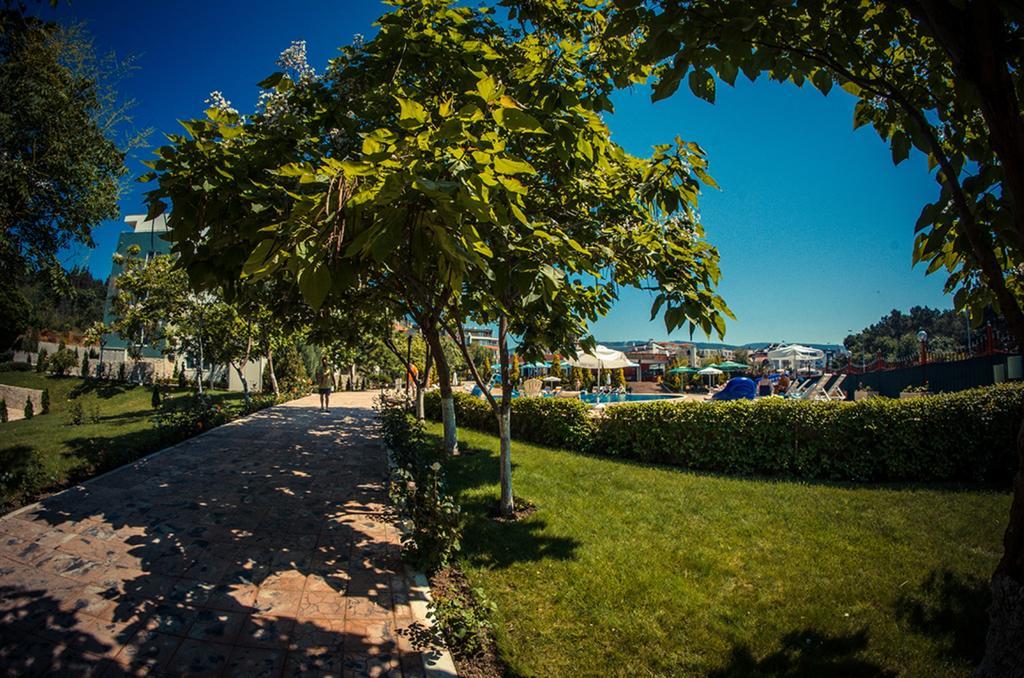 Gt Green Fort Beach Apartments Sunny Beach Exterior foto