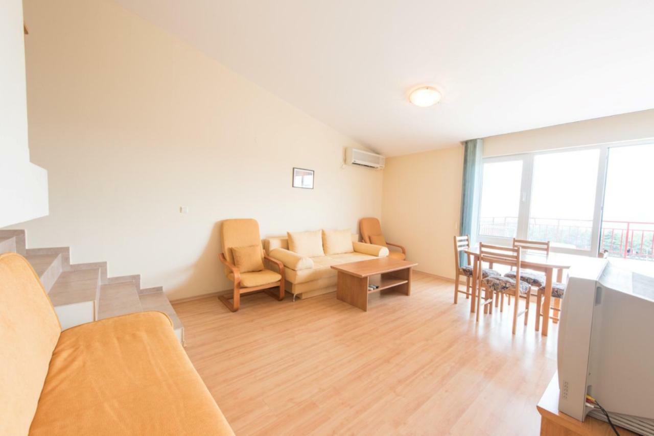 Gt Green Fort Beach Apartments Sunny Beach Exterior foto